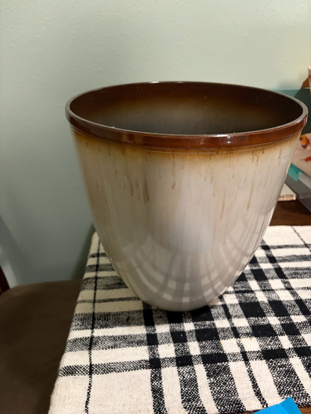 12 inch Recycled Resin Planter